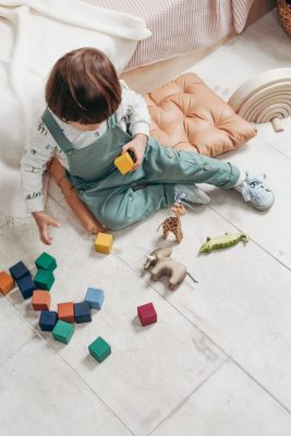 baby-playing-blocks-cottonbro-studio