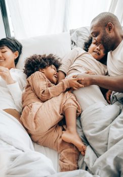 family-in-bed-ketut-subiyanto